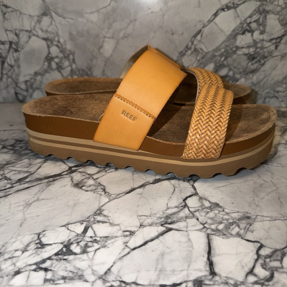 Reef Cushion Vista Hi Slides Sandals Natural Braid Womens Size 8